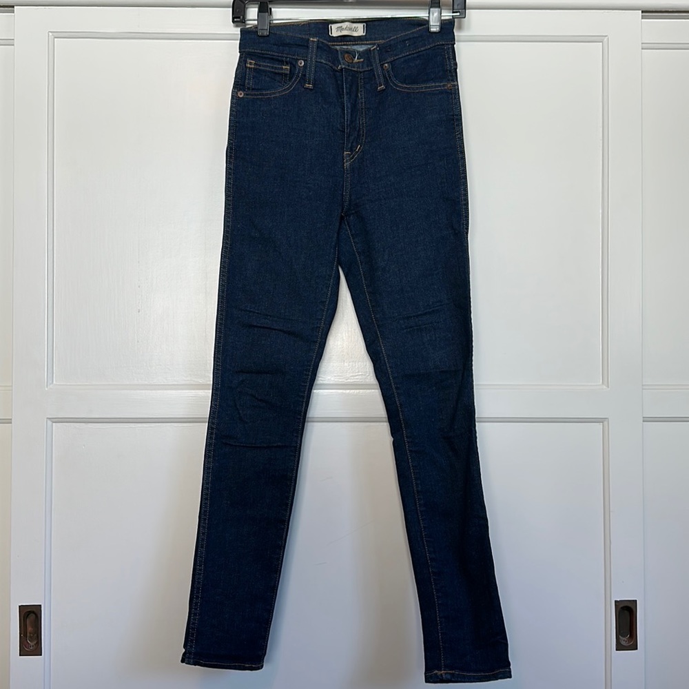 Madewell 10” High Rise Dark Wash Skinny Jeans. Size 25.